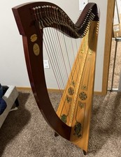 Lyon & Healy Folk Harp Model